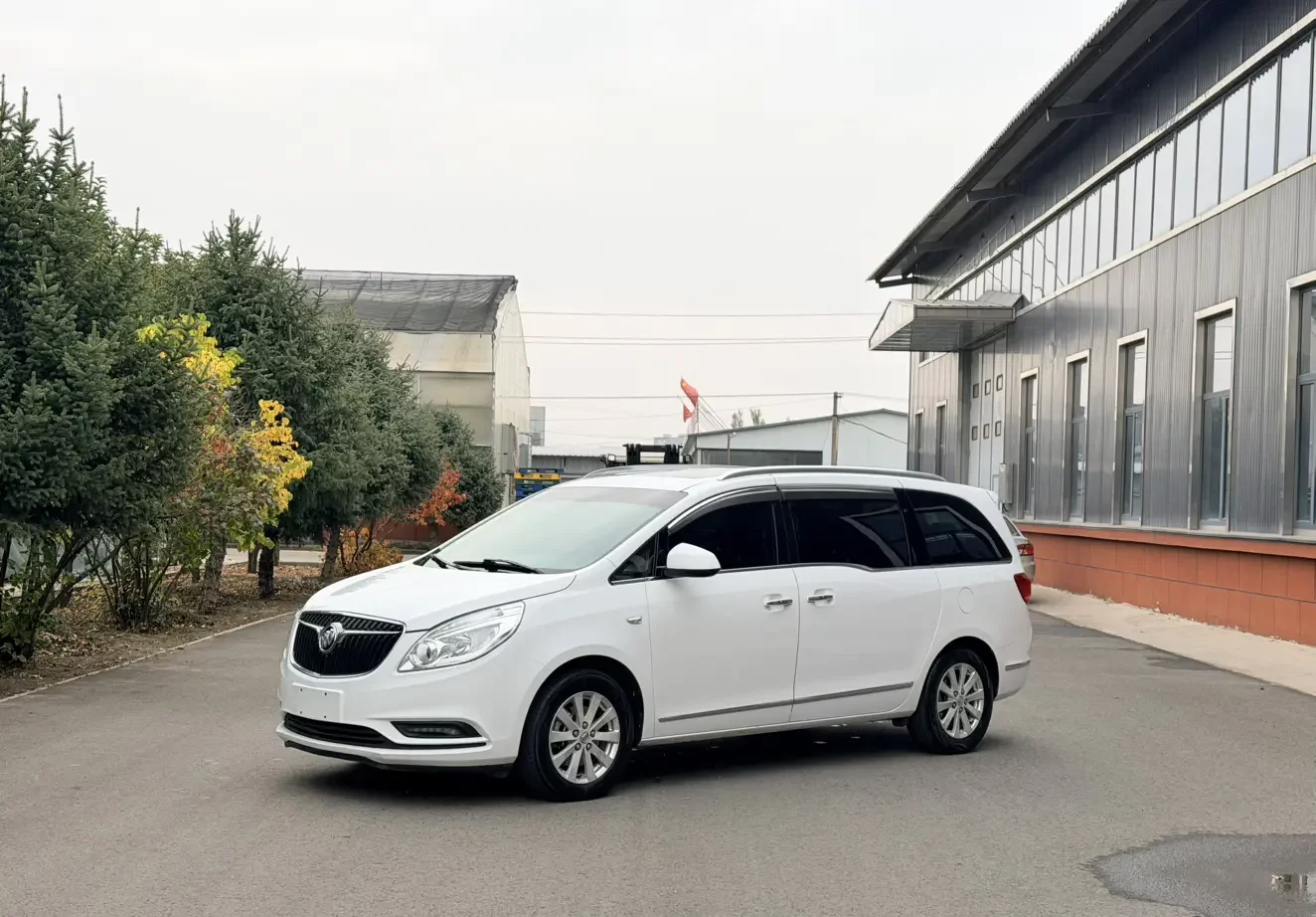 Buick GL8