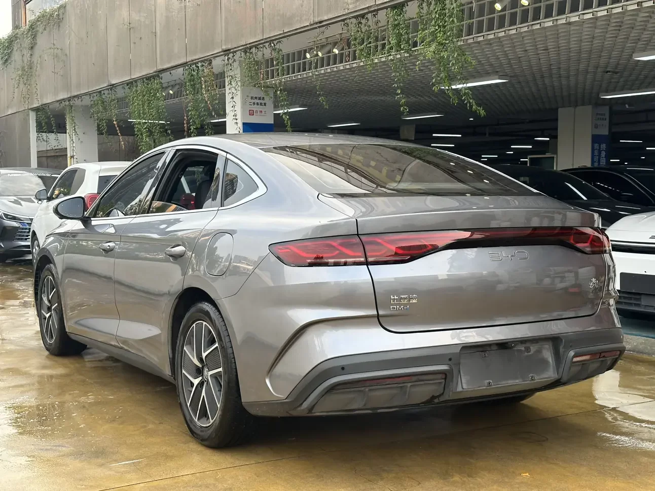 BYD Qin L DM