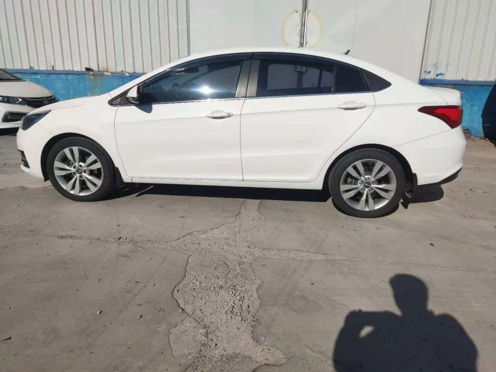 Chery Arrizo 5