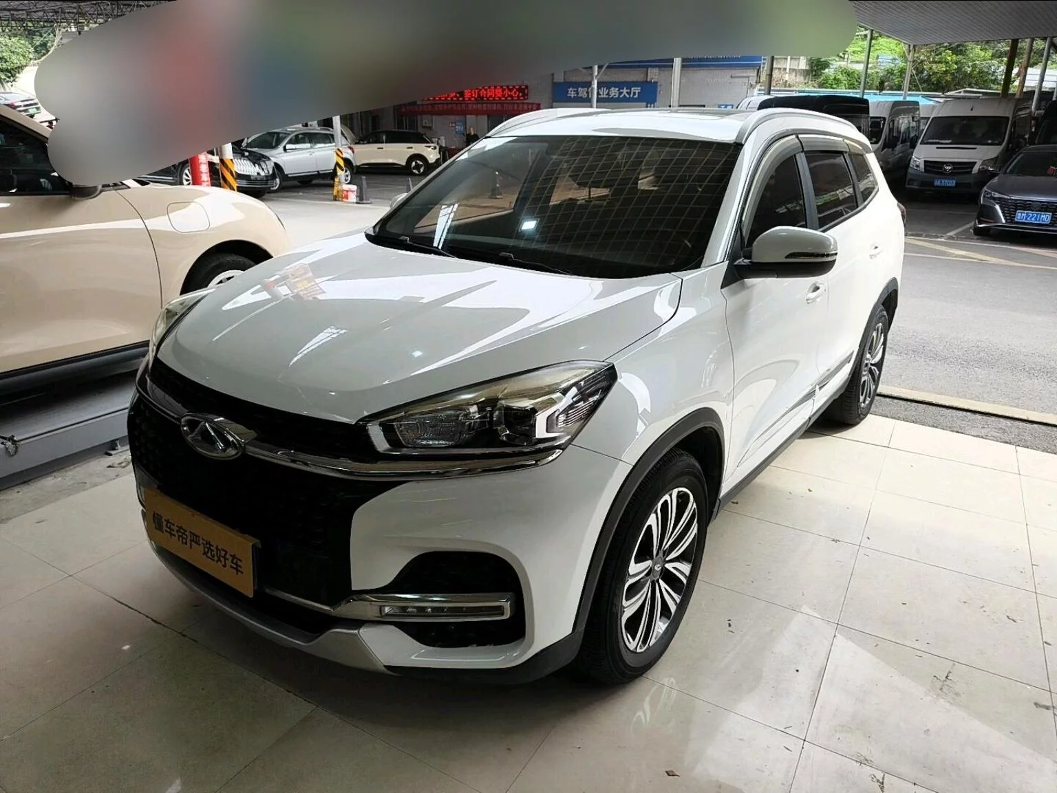 Chery Tiggo 8
