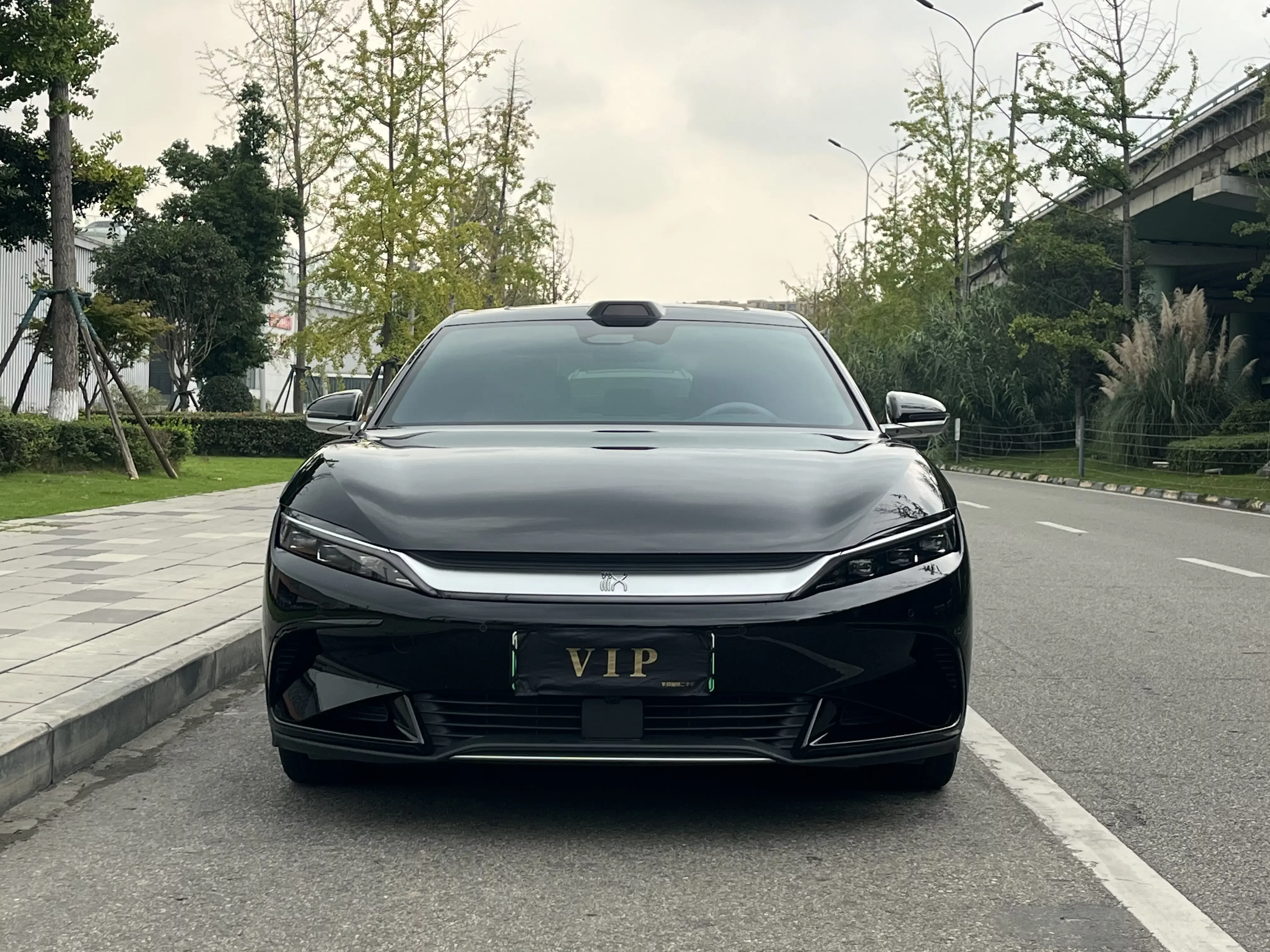 BYD Han EV