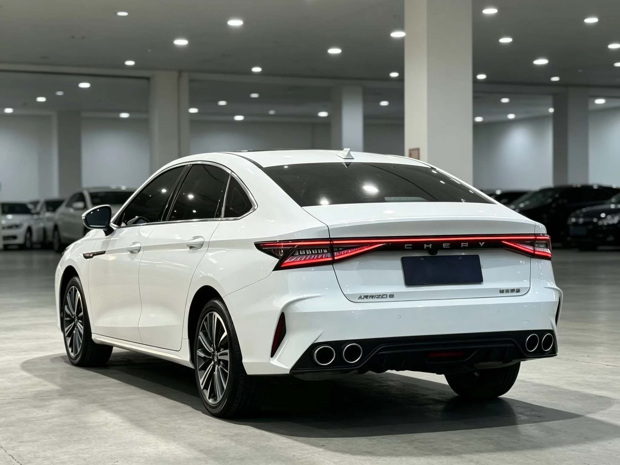 Chery Arrizo 8