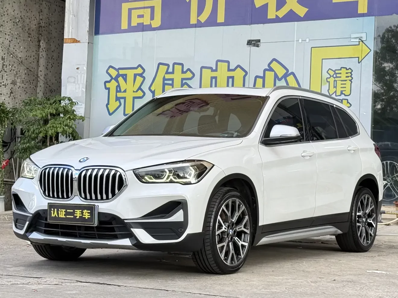 BMW X1