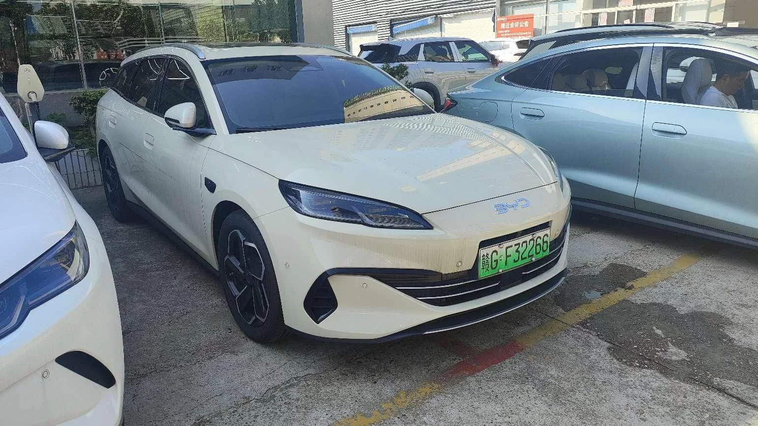 BYD Seal 06DM Travel Edition