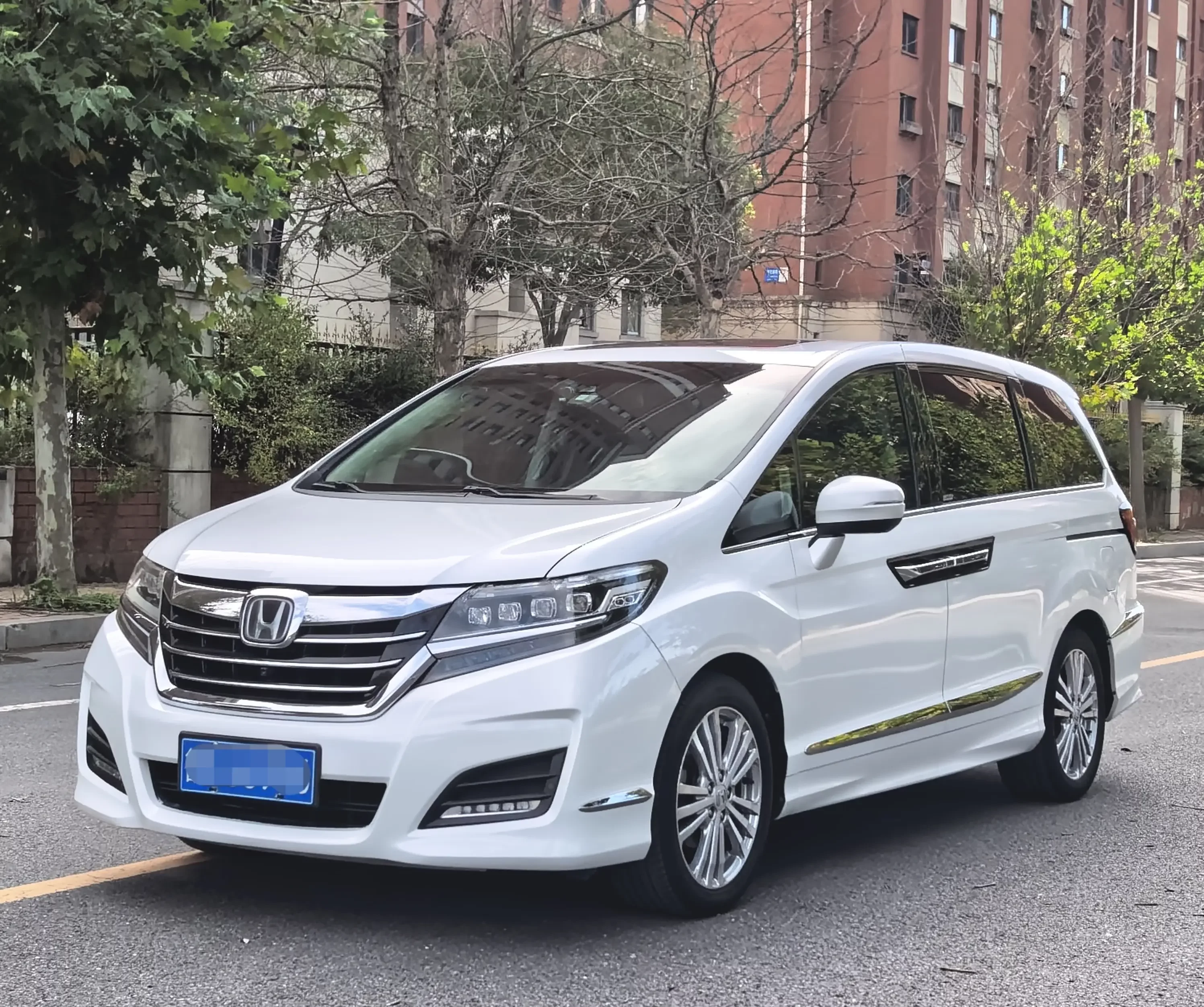 Honda Elysion