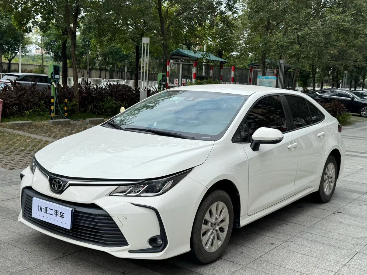 TOYOTA COROLLA