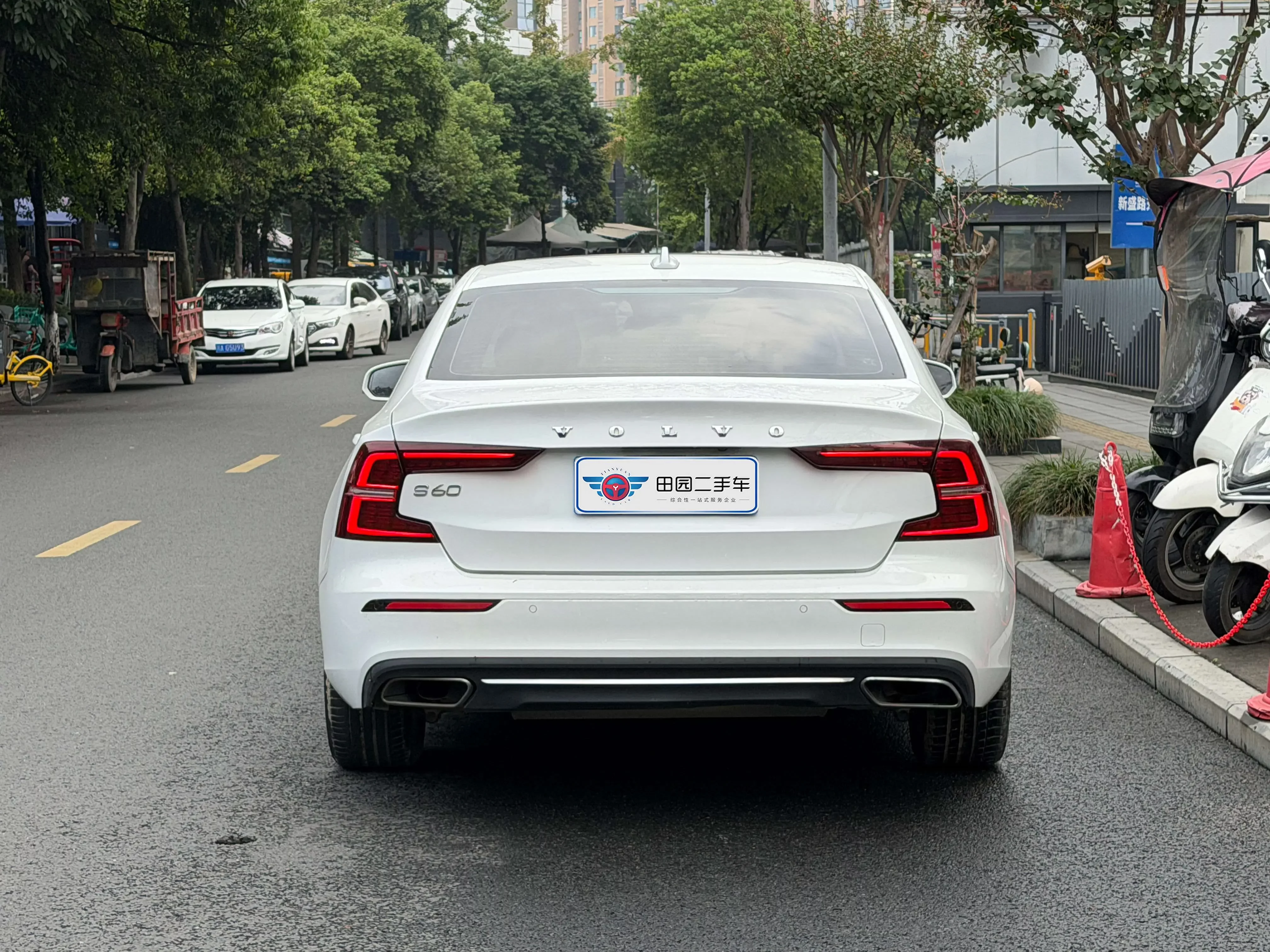 Volvo S60