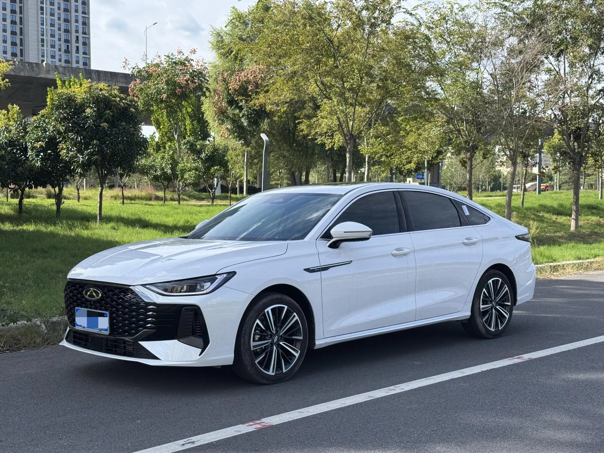 Chery Arrizo 8 PRO