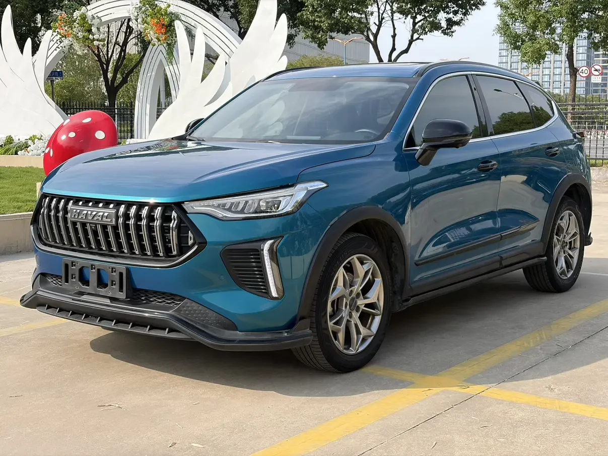 Haval Harvard Red Rabbit