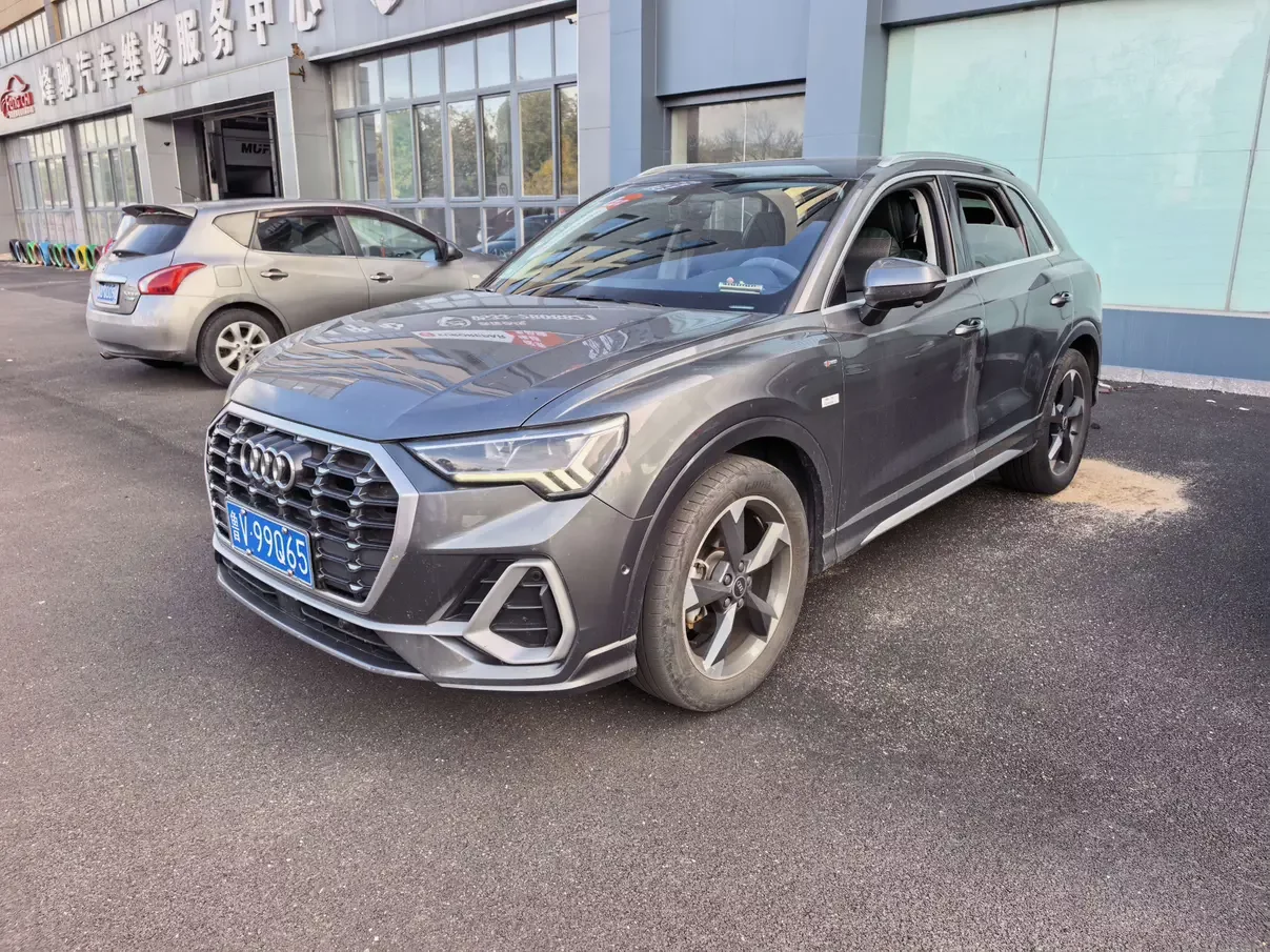 Audi Q3