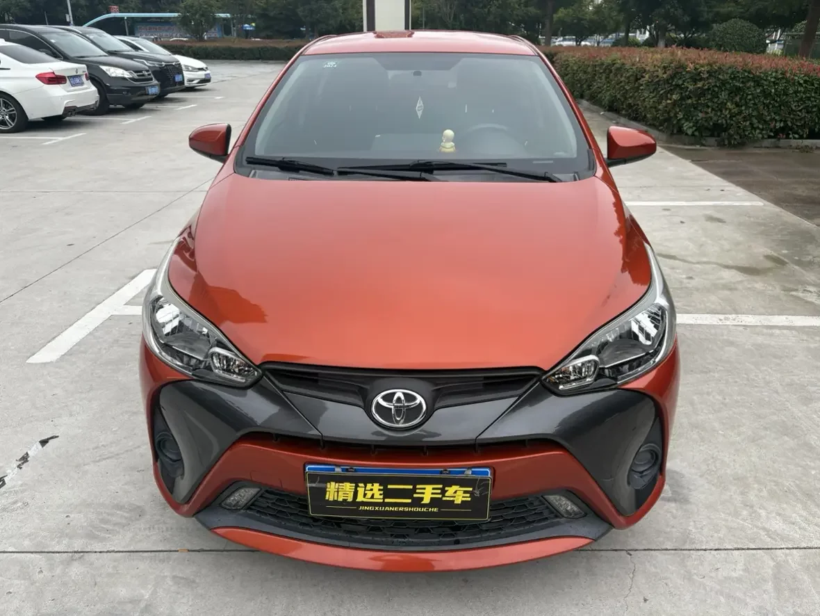 Toyota Yaris L