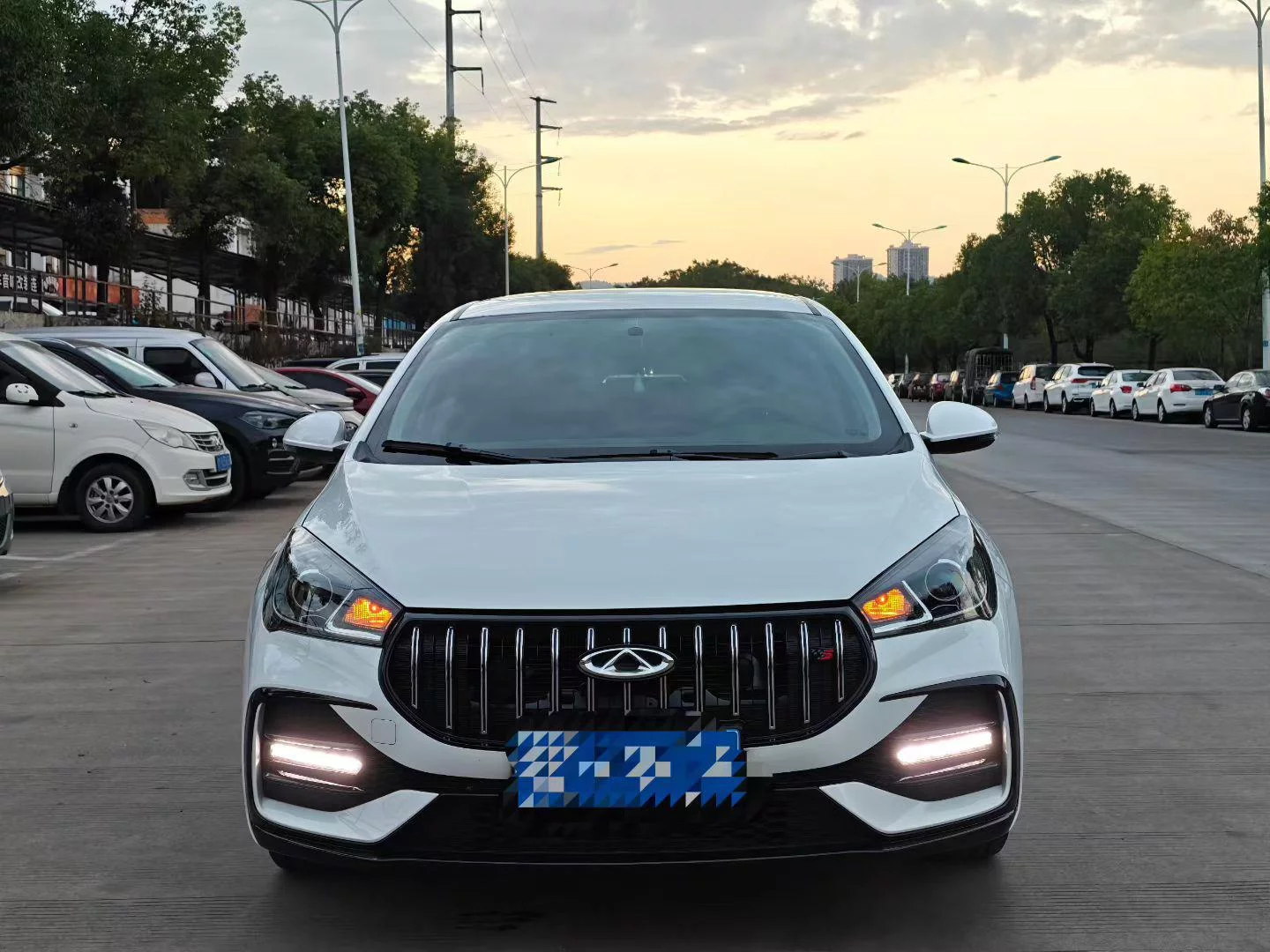 Chery Arrizo 5