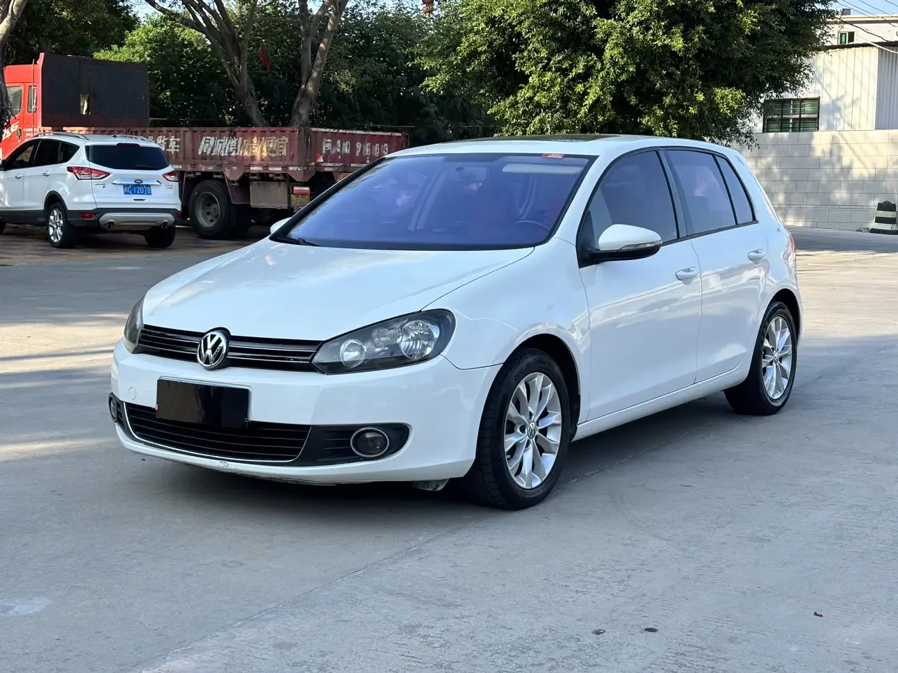 Volkswagen Golf