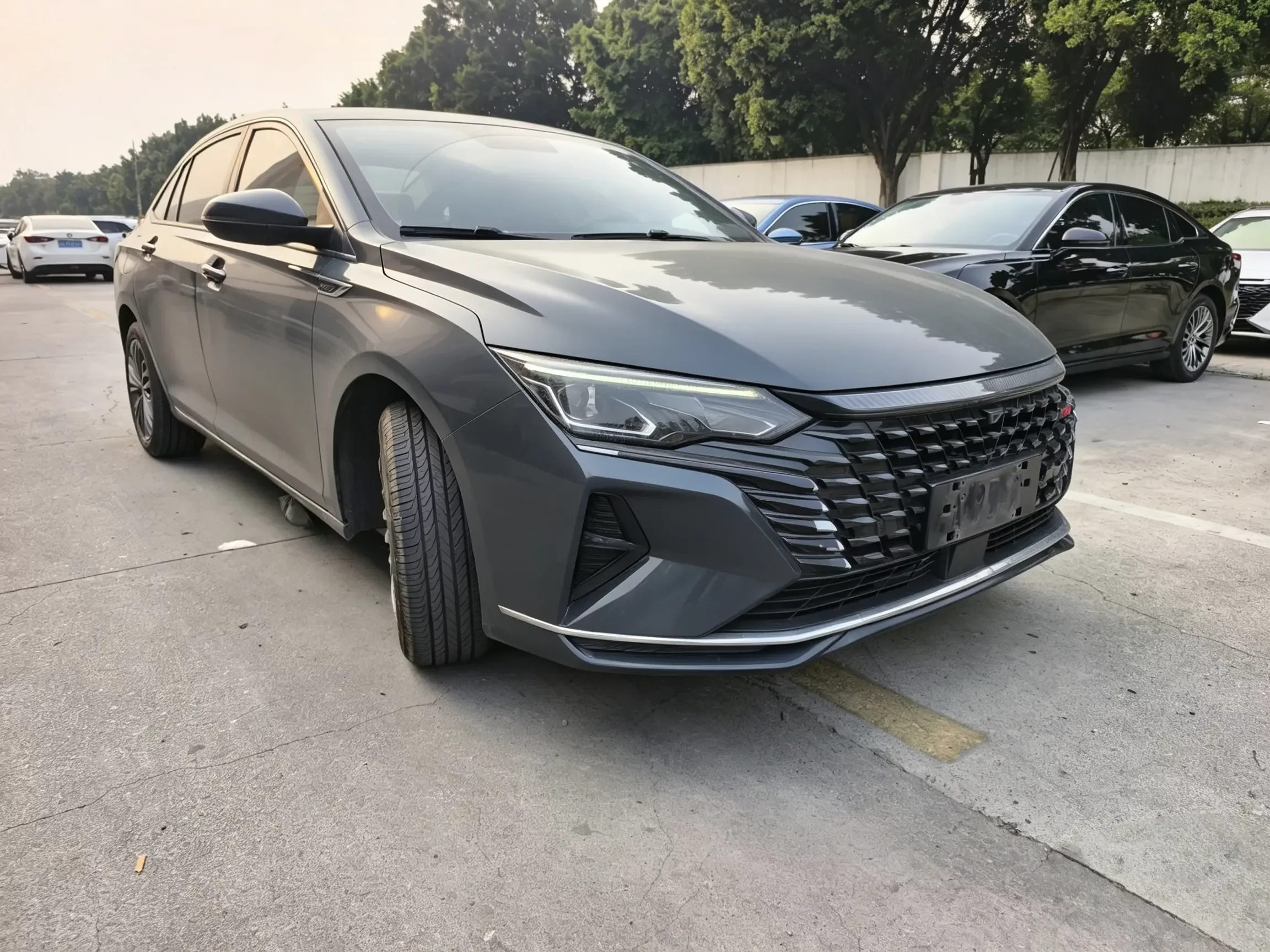 Dongfeng Yixuan MAX