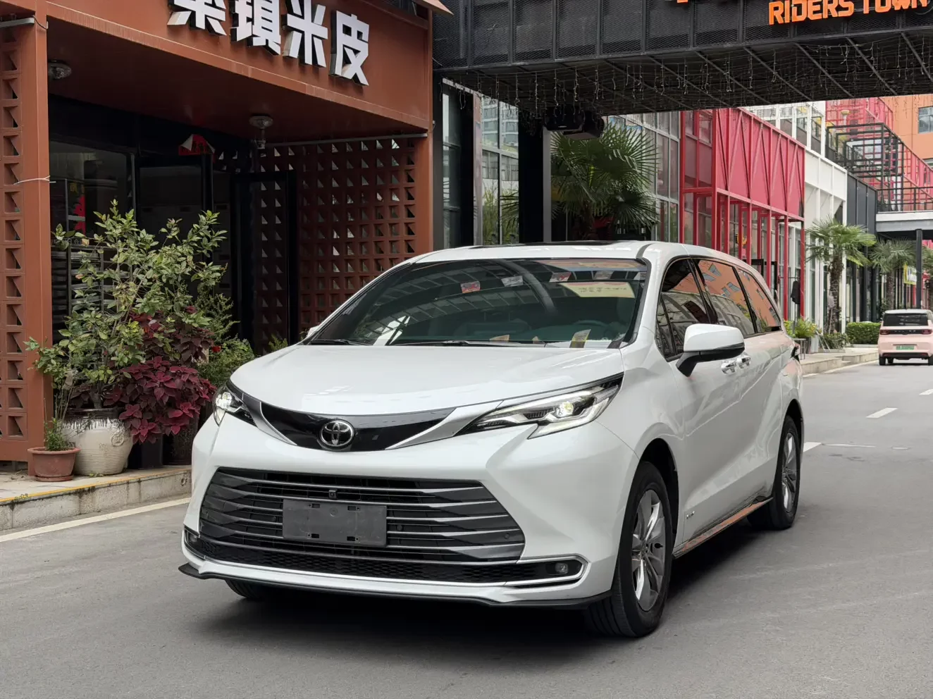 Toyota Sienna
