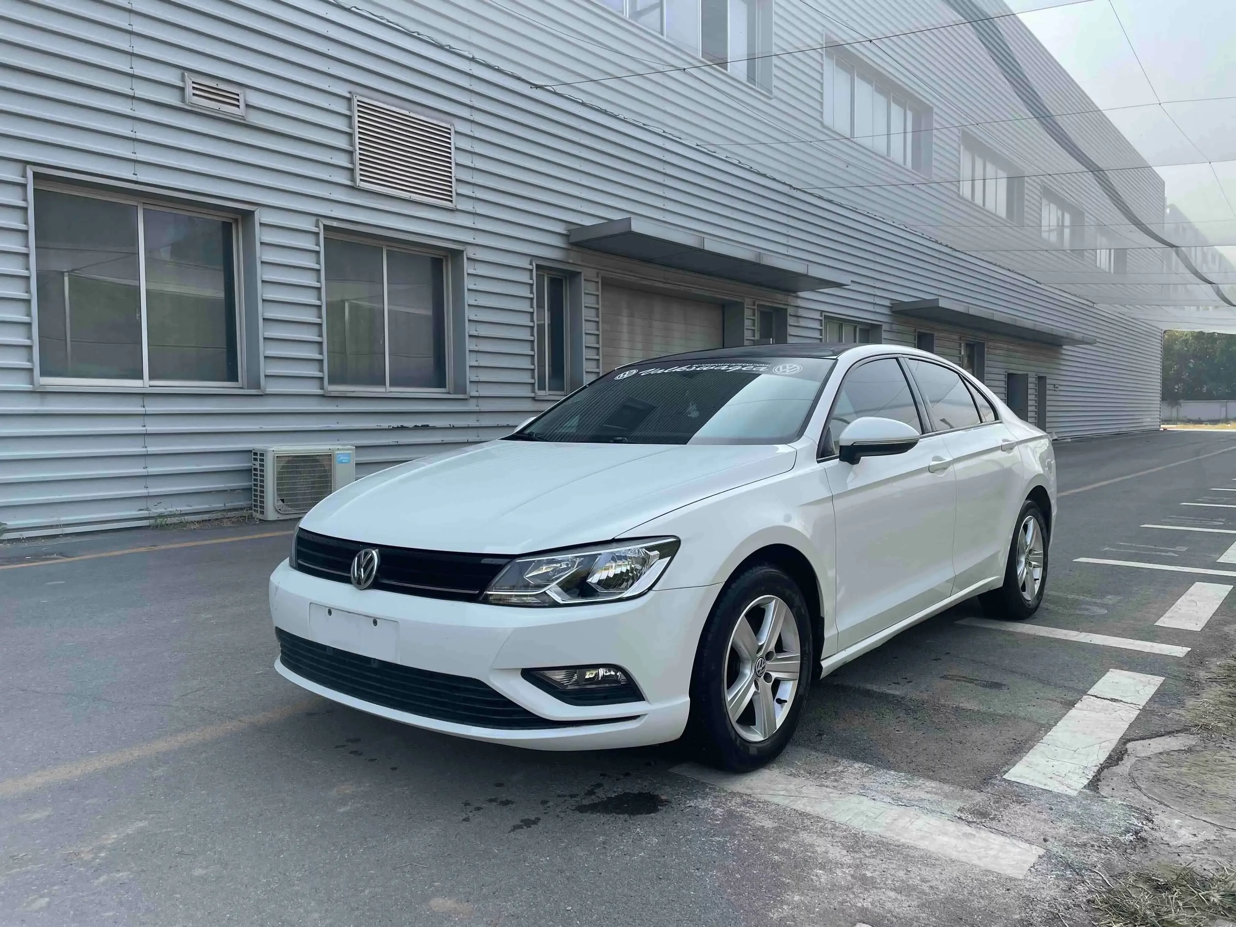 Volkswagen Lamando