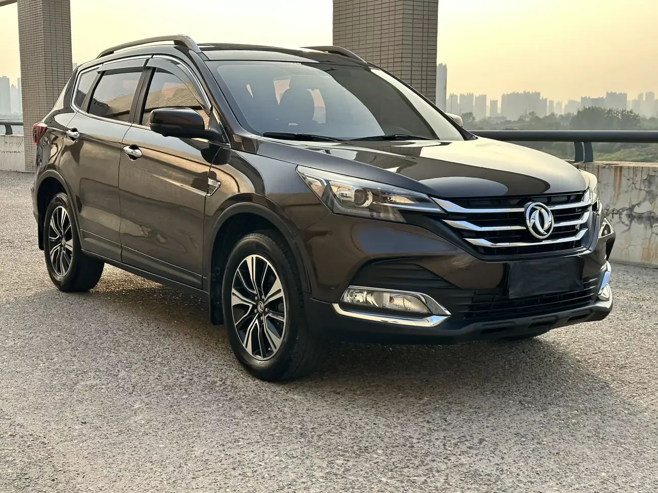 Dongfeng Fengshen AX7