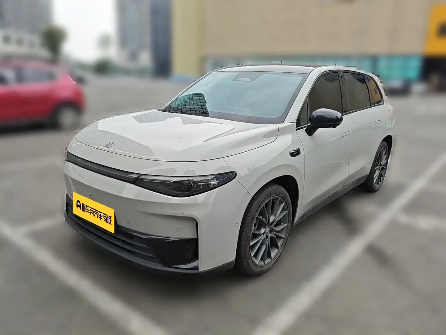 Leapmotor C10