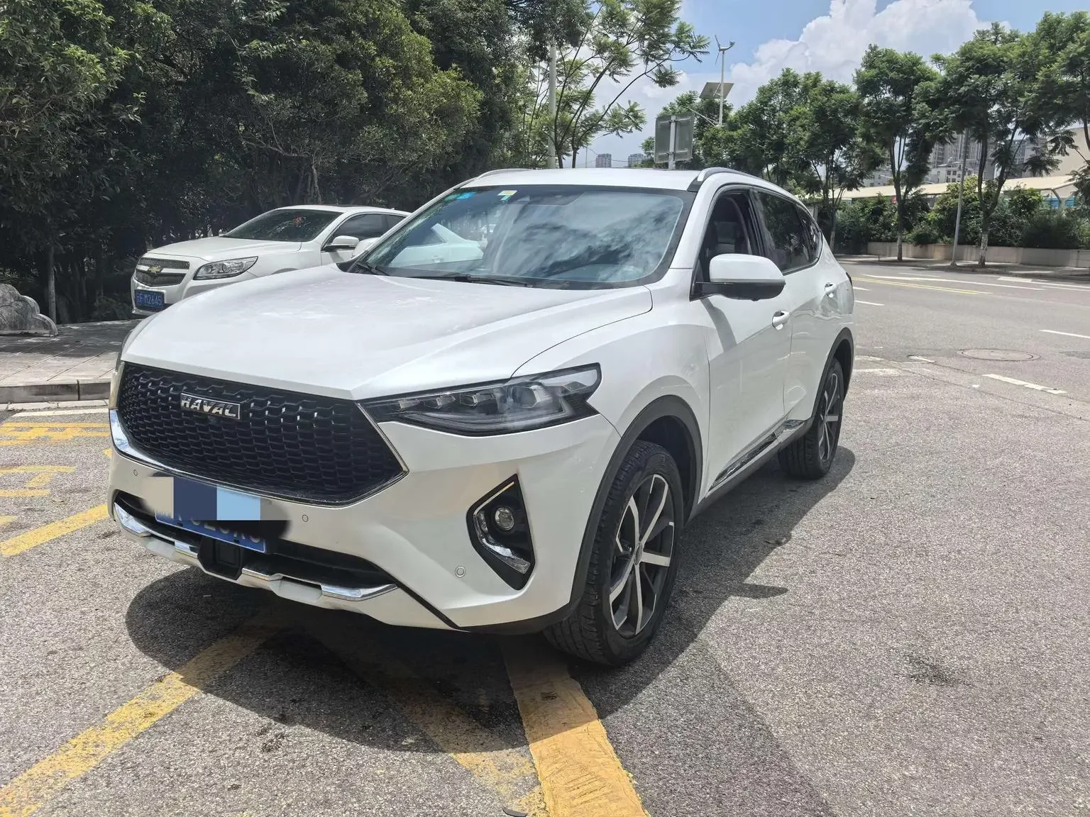 Haval F7