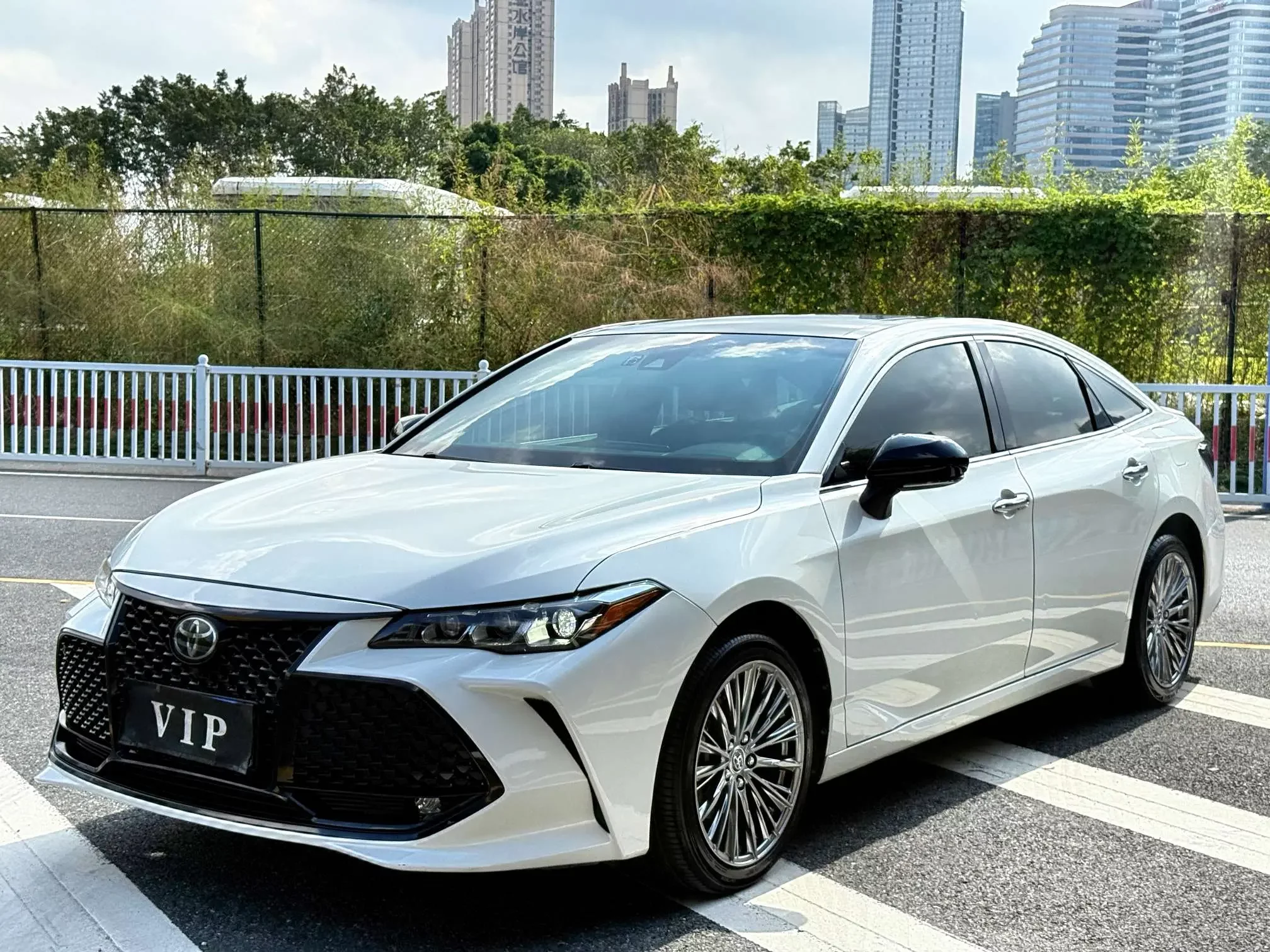 Toyota Avalon