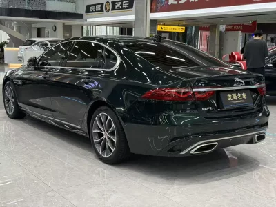 Jaguar XFL