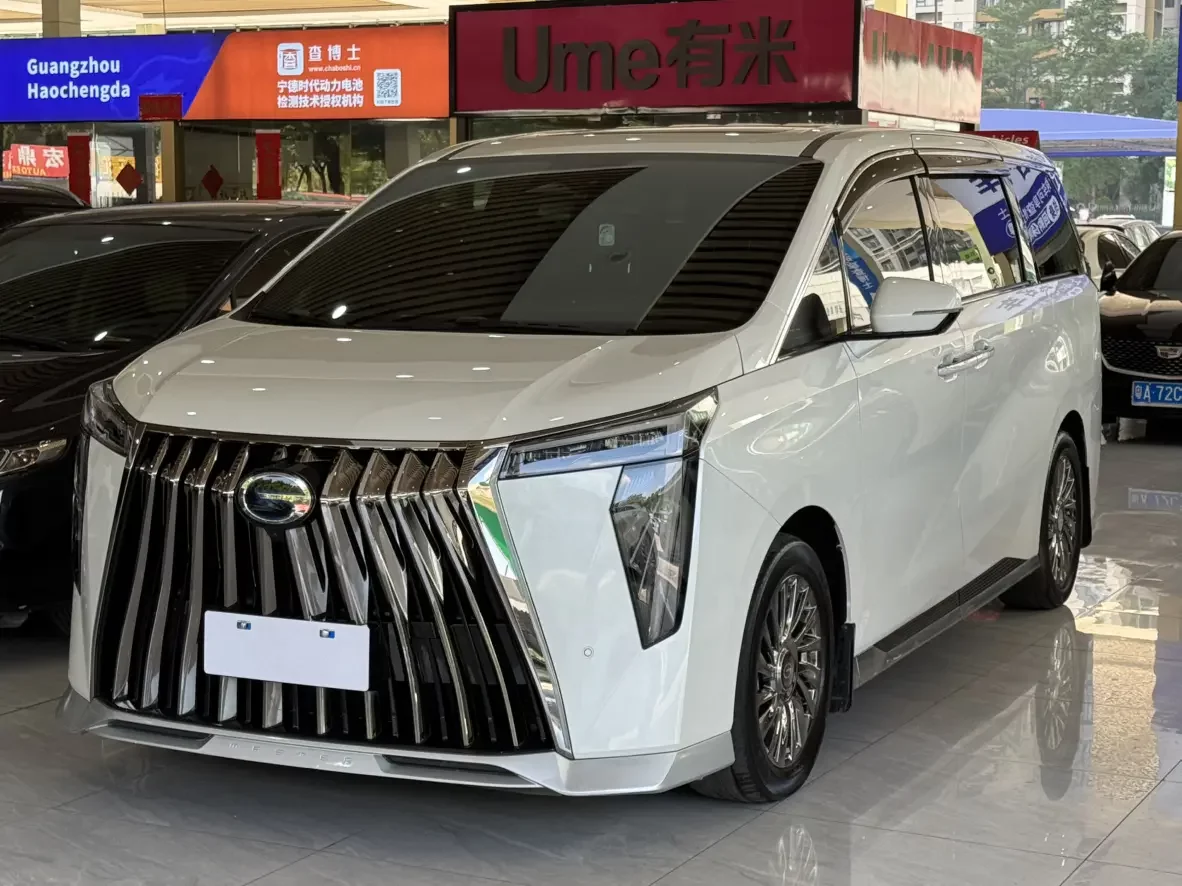GAC Trumpchi M8