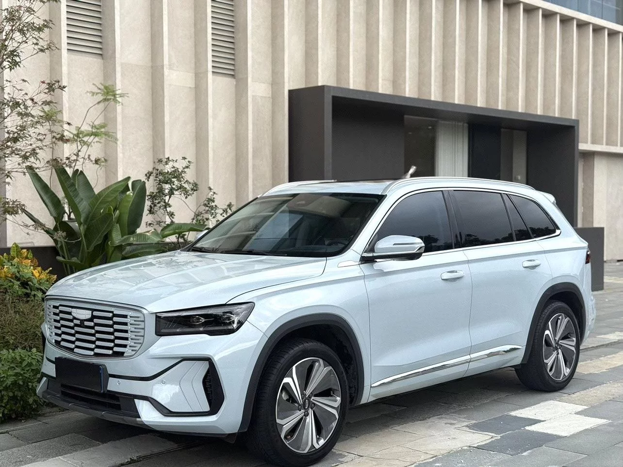 Geely Monjaro