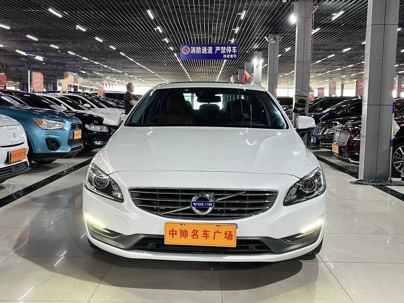 Volvo S60