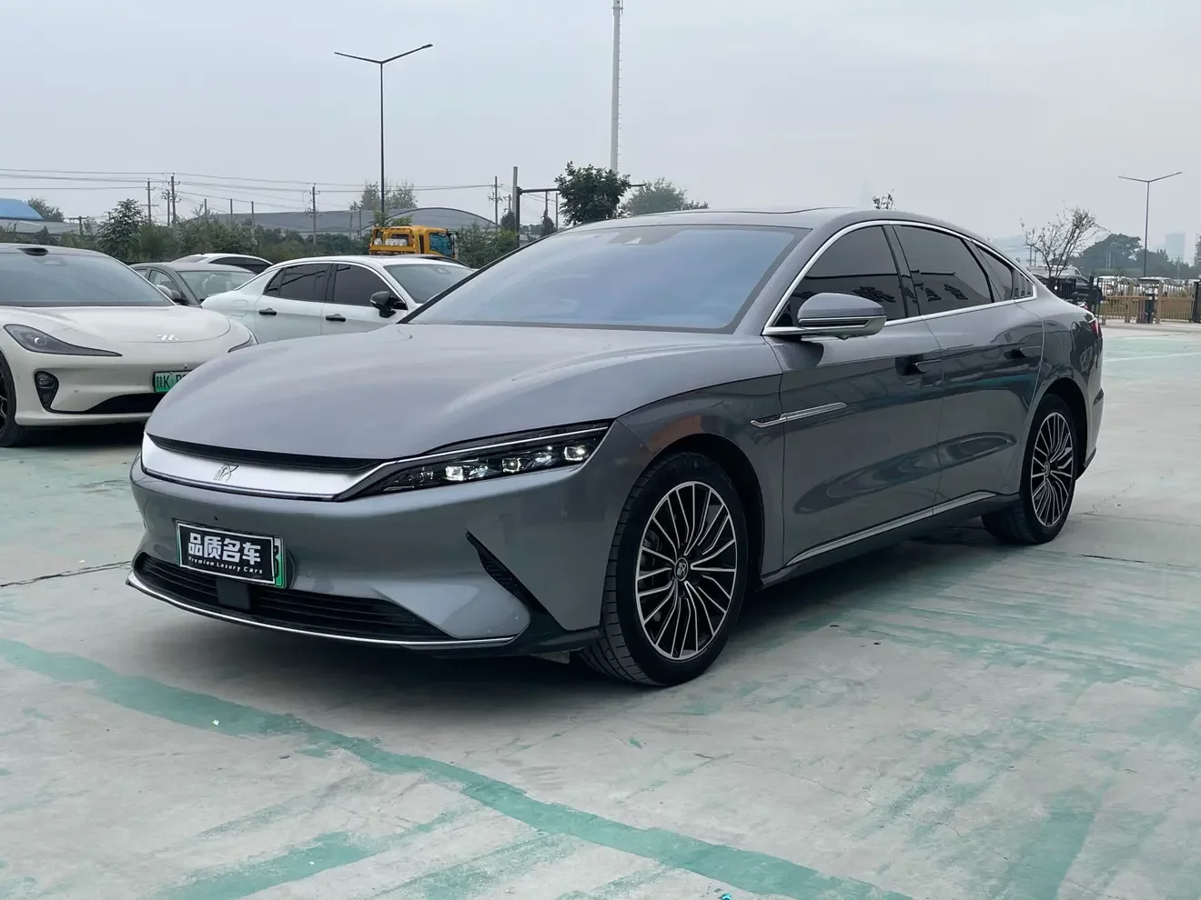 BYD Han EV