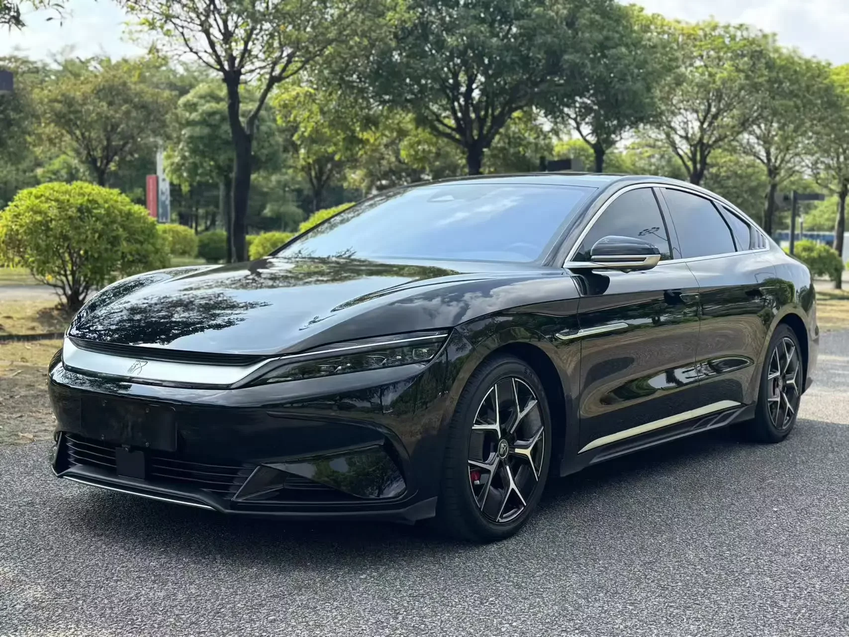 BYD Han EV