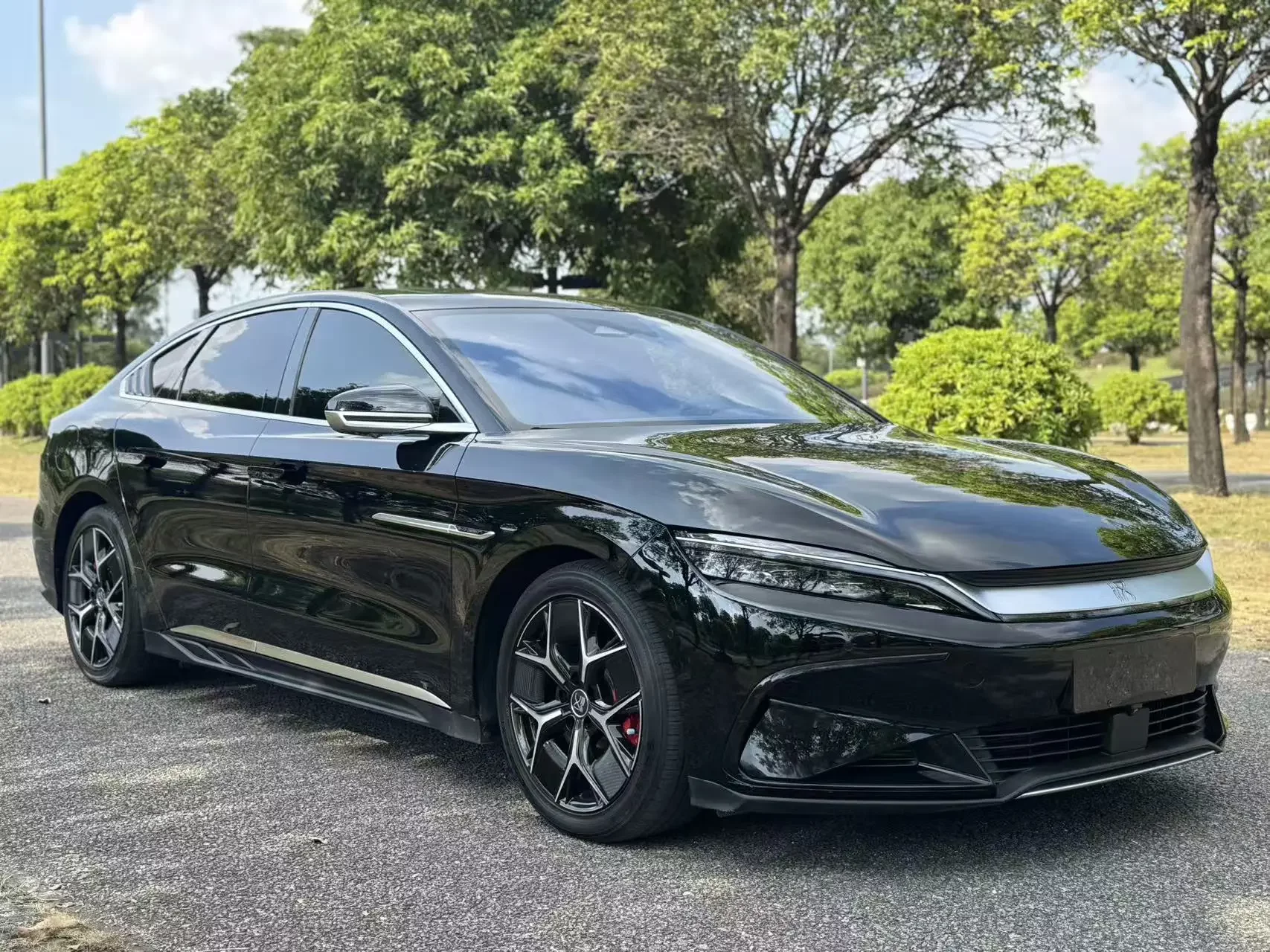 BYD Han EV