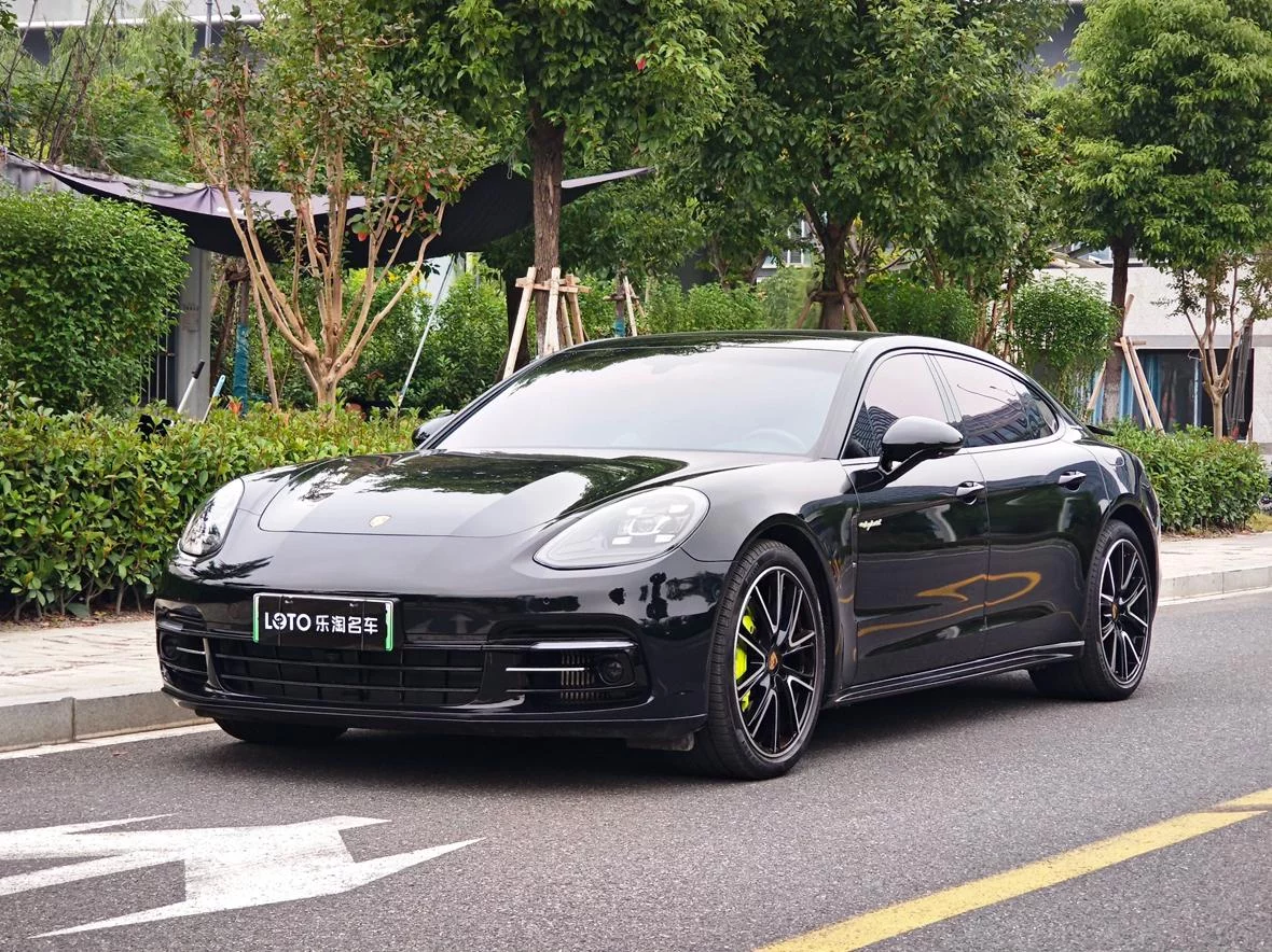 Porsche Panamera E-Hybrid