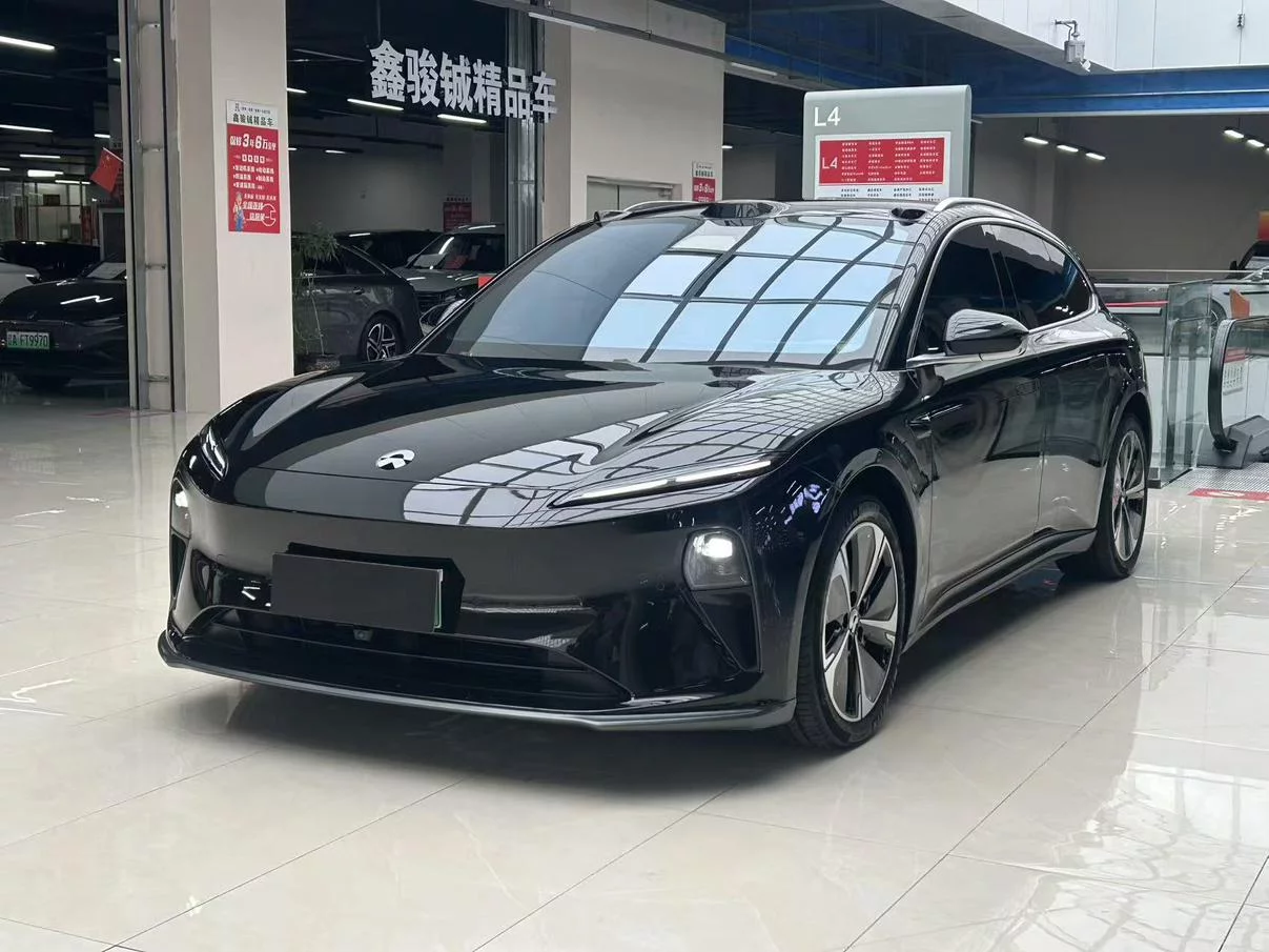 NIO ET5T