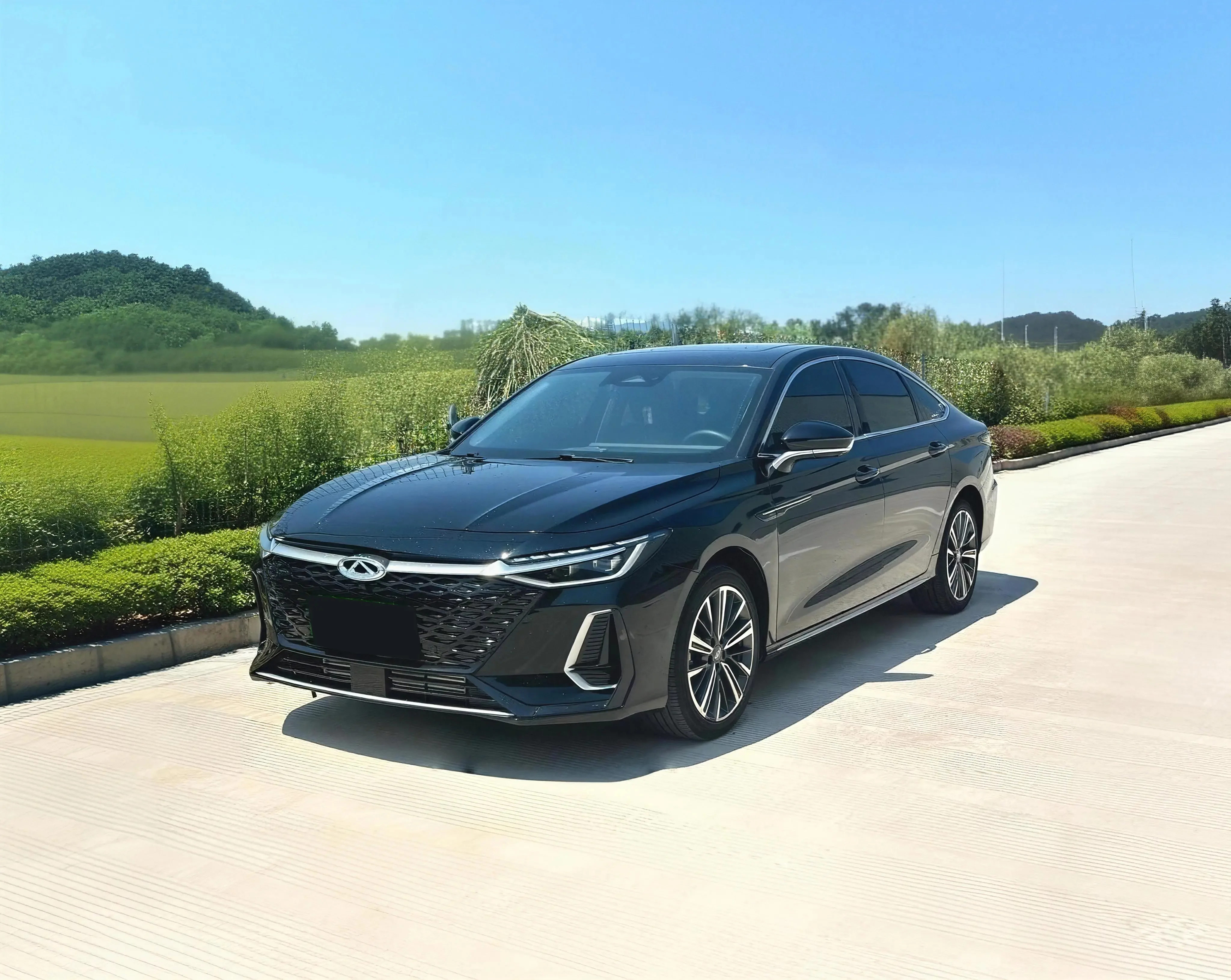 Chery Arrizo 8