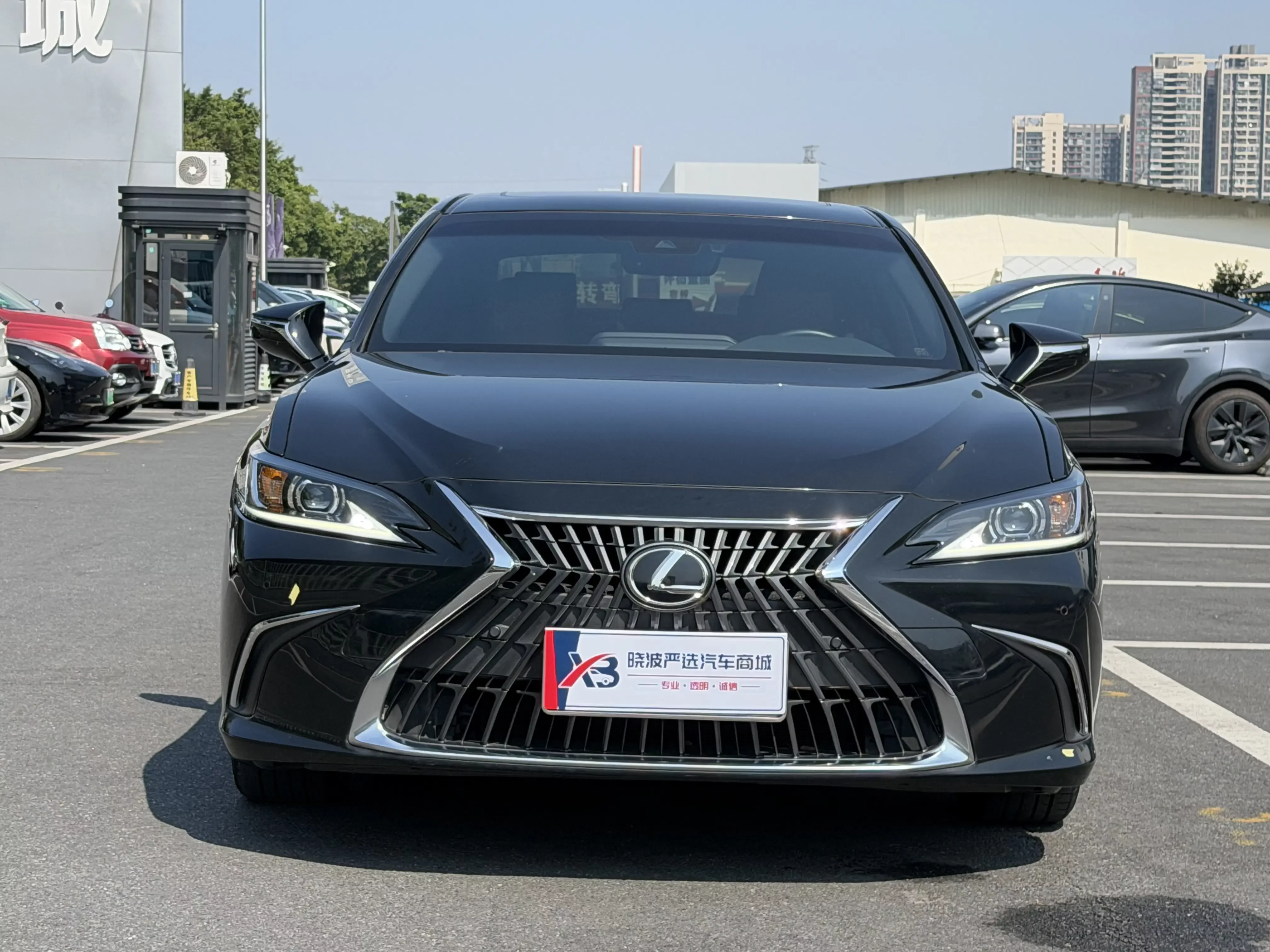 Lexus ES
