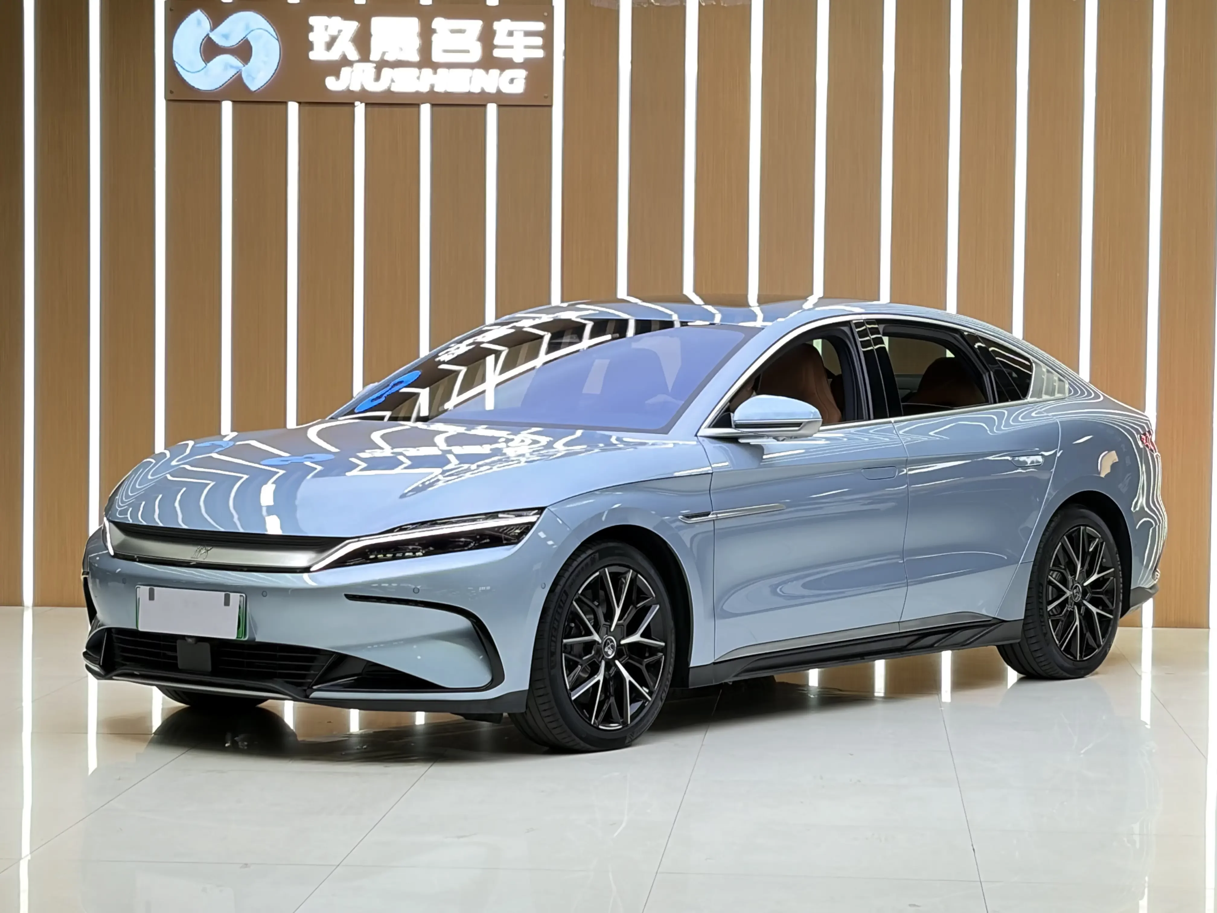 BYD Han EV