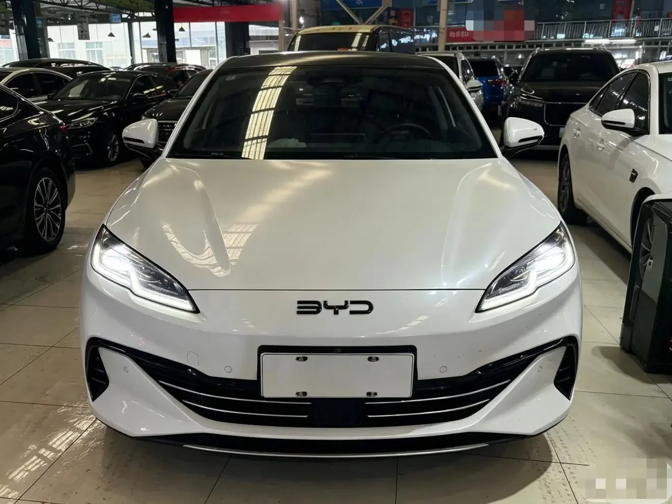 BYD Seal 06DM