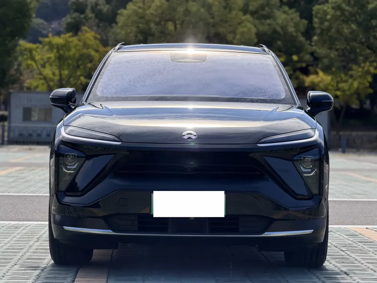 NIO ES6