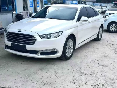 Ford Taurus