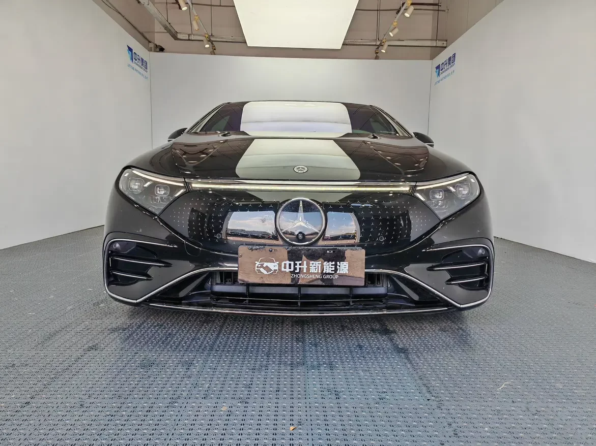Mercedes-Benz EQS