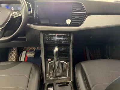 Jetta VS7