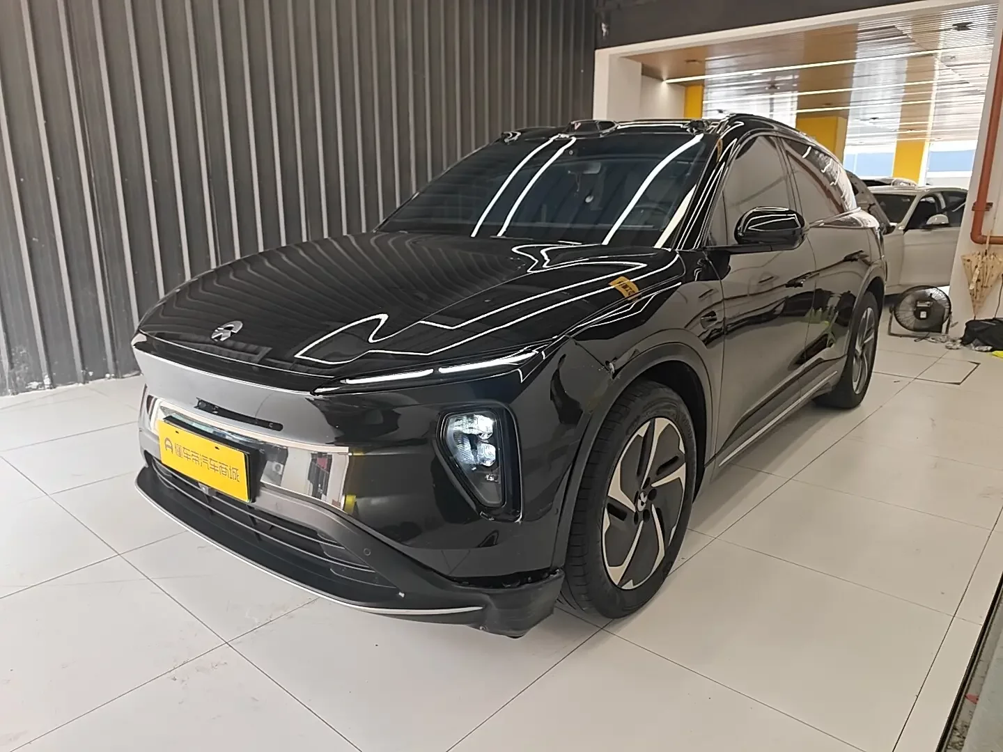 NIO ES6
