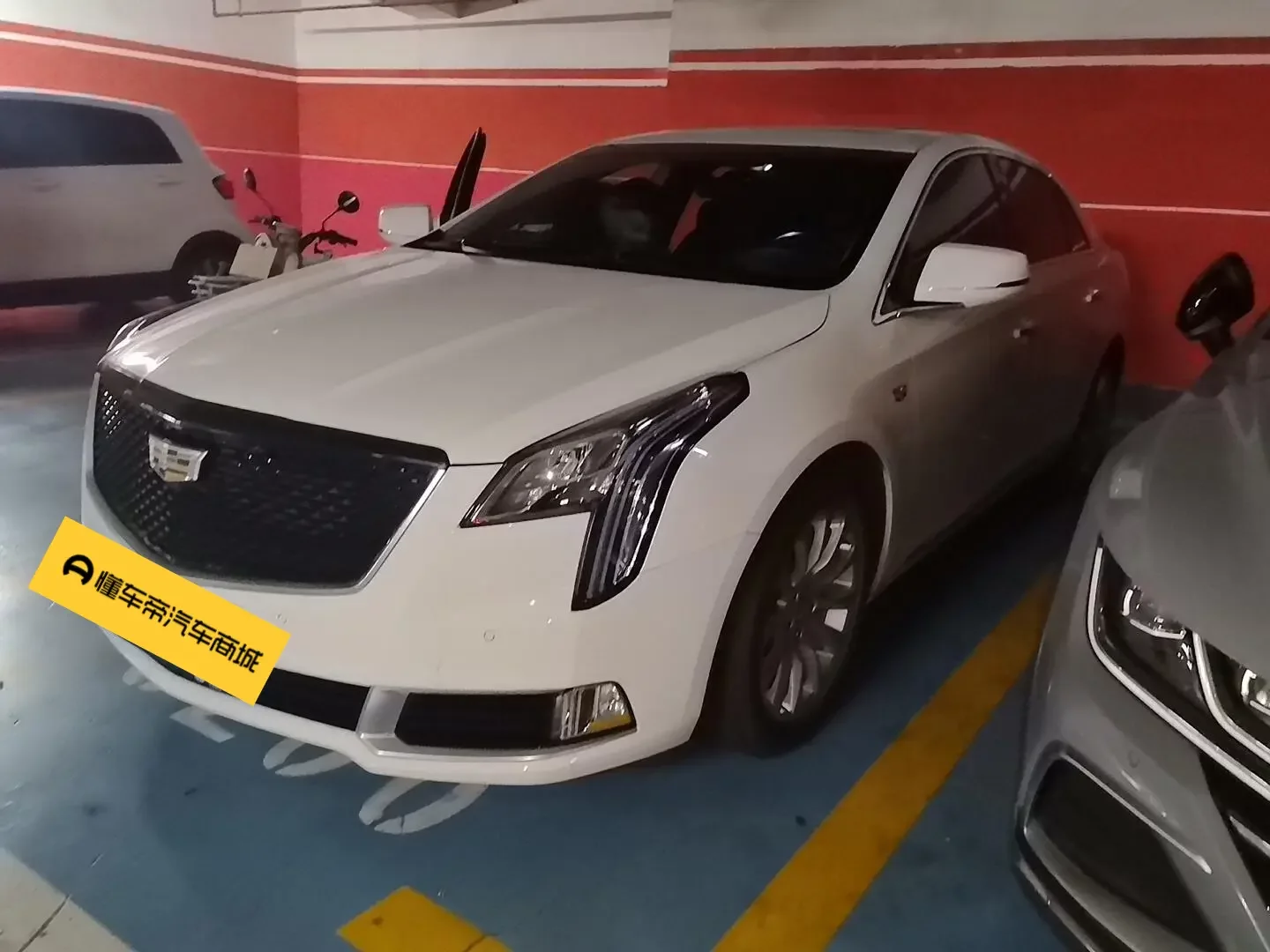 Cadillac XTS
