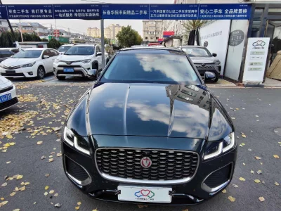Jaguar XFL