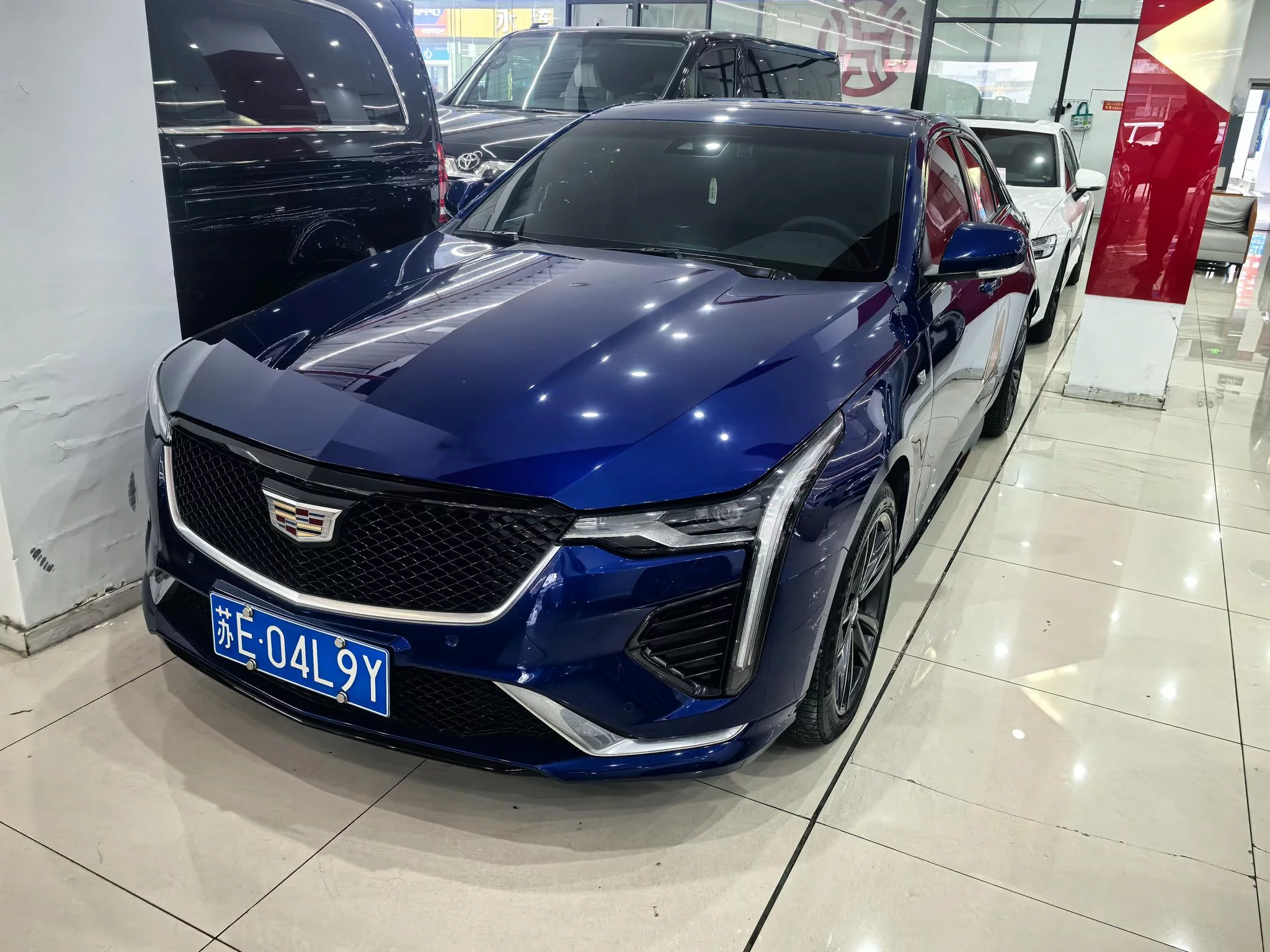 Cadillac CT4
