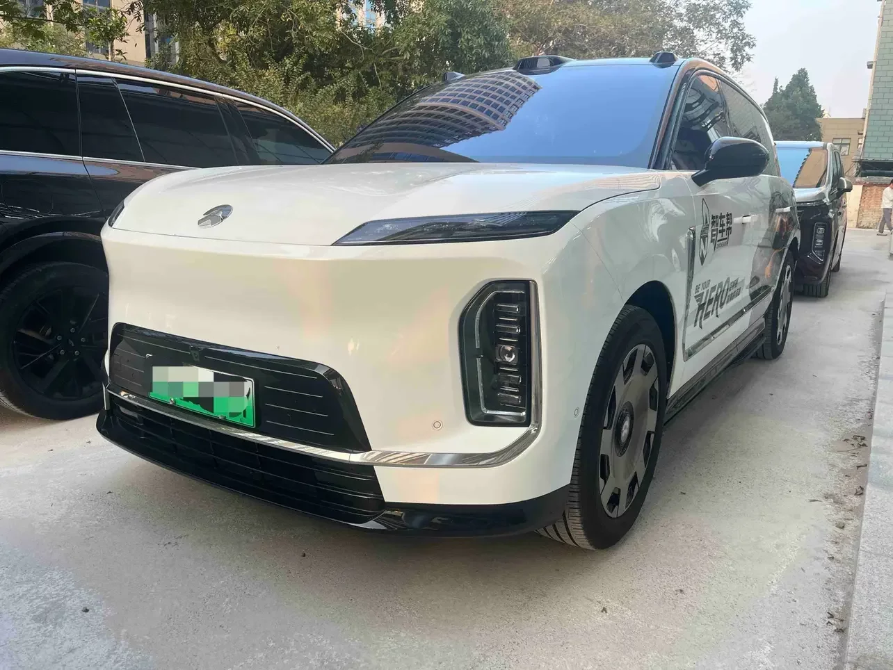 NIO ES9