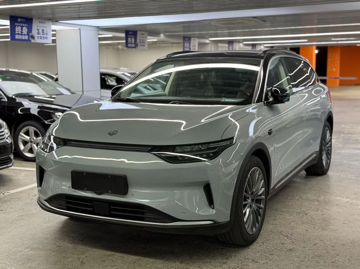 Leapmotor C11