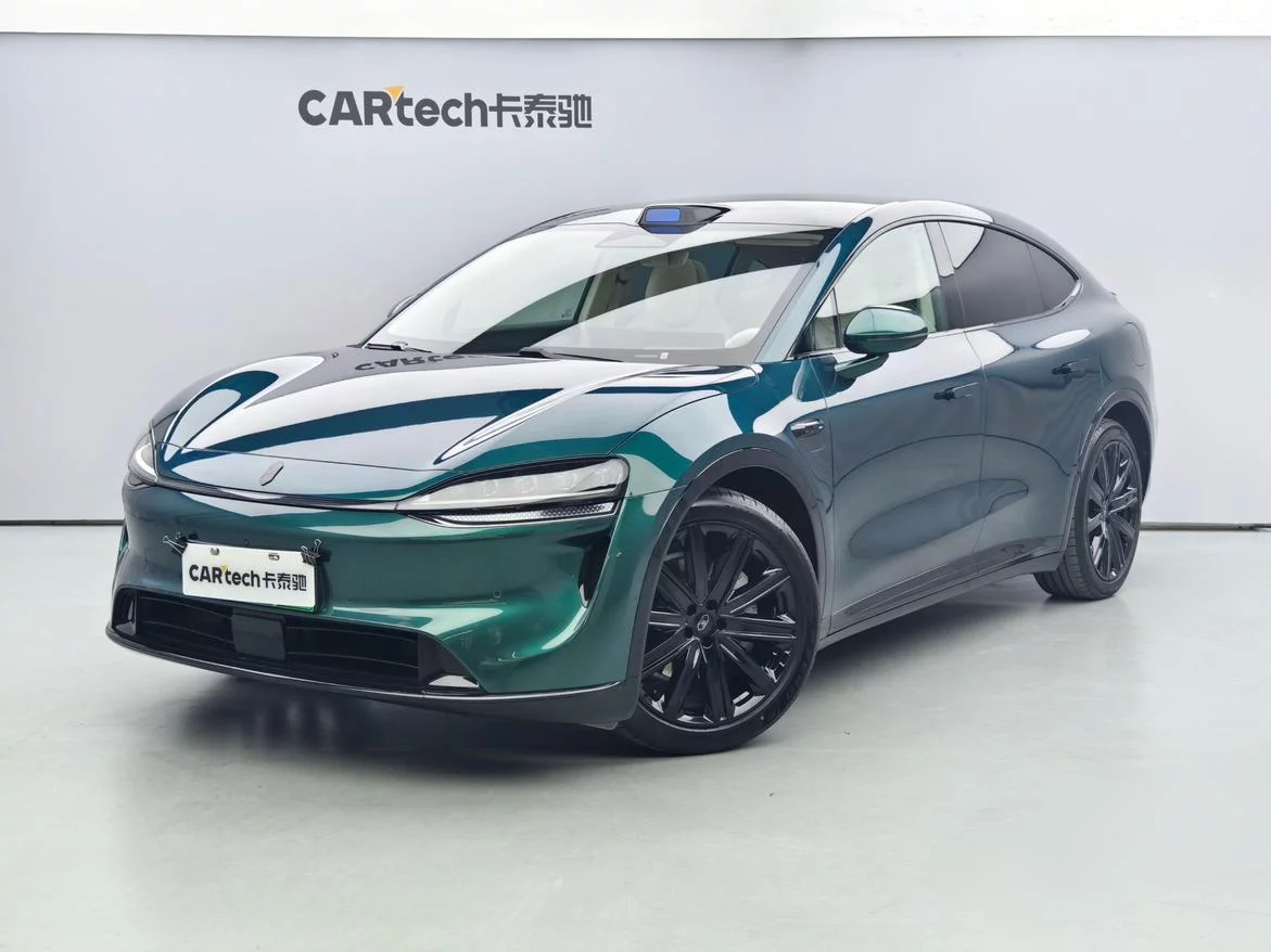 Luxeed Zhijie R7
