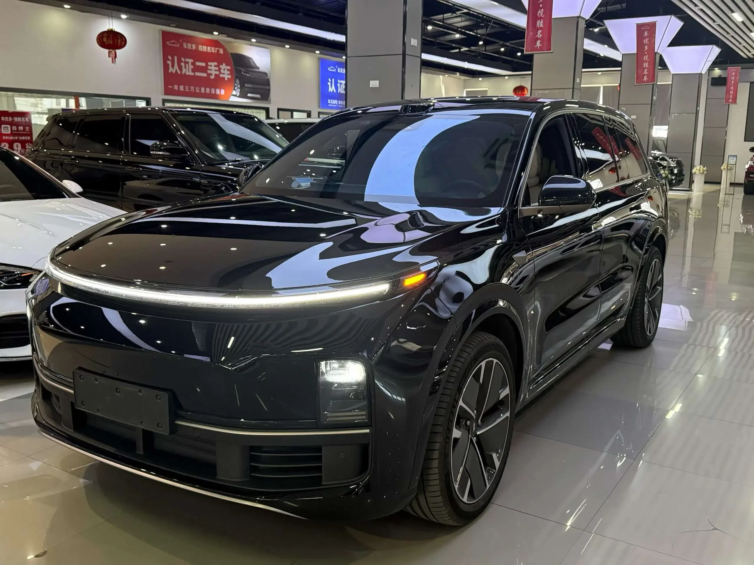 Li L9