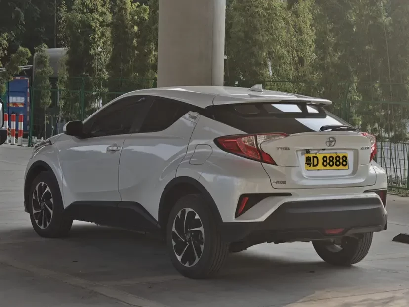 Toyota C-HR Hybrid